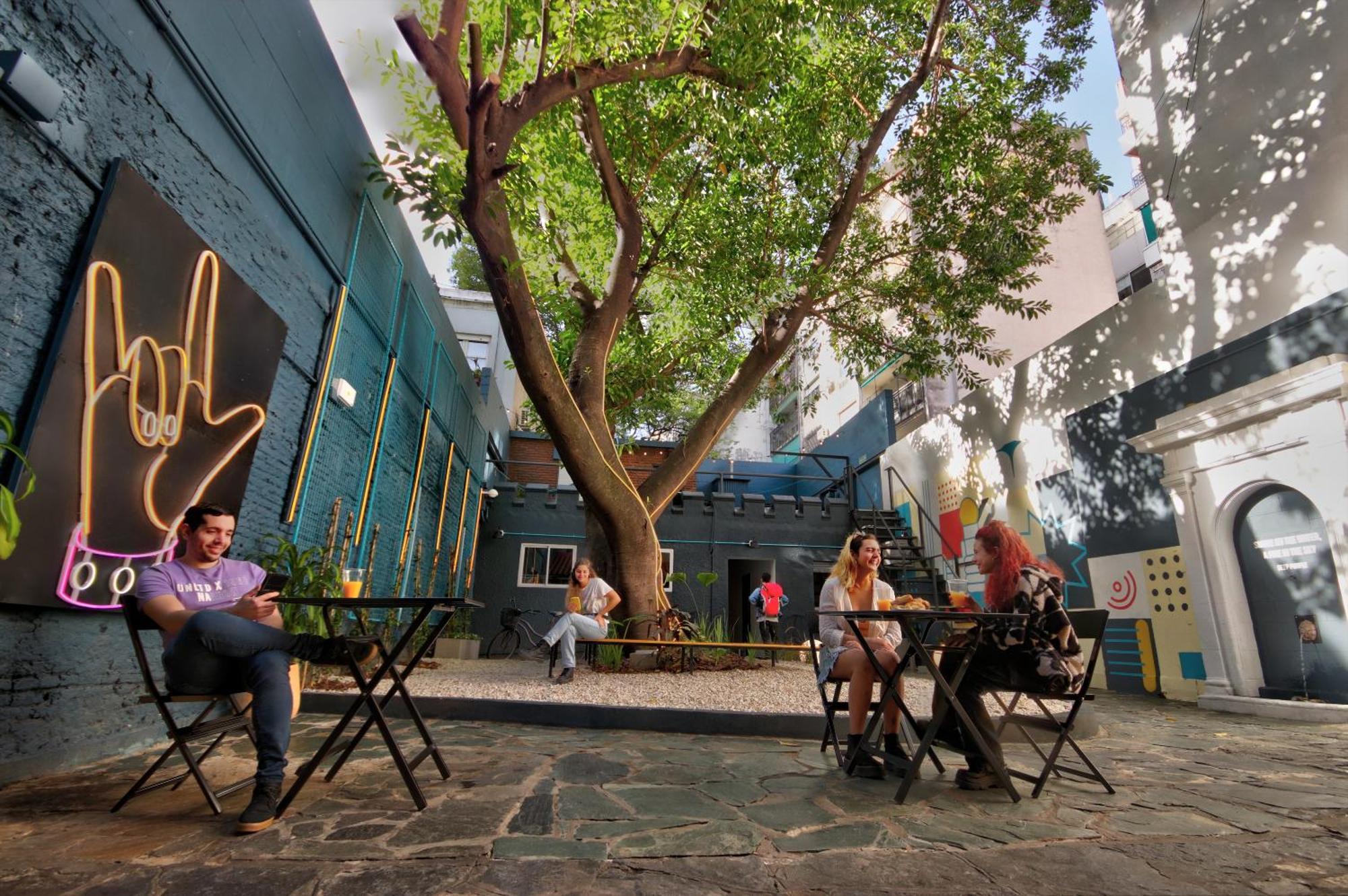 Play Hostel Garden Buenos Aires Eksteriør billede